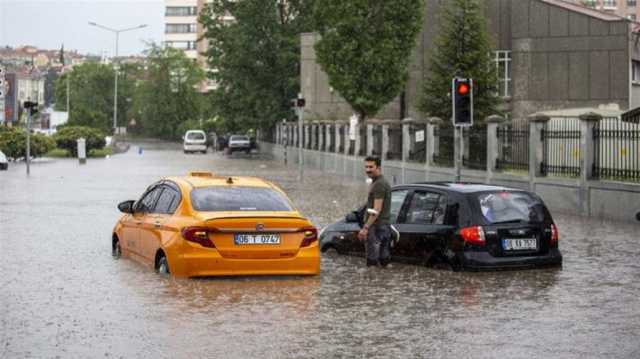 تركيا.. 3 قتلى جراء الأمطار الغزيرة في إسطنبول