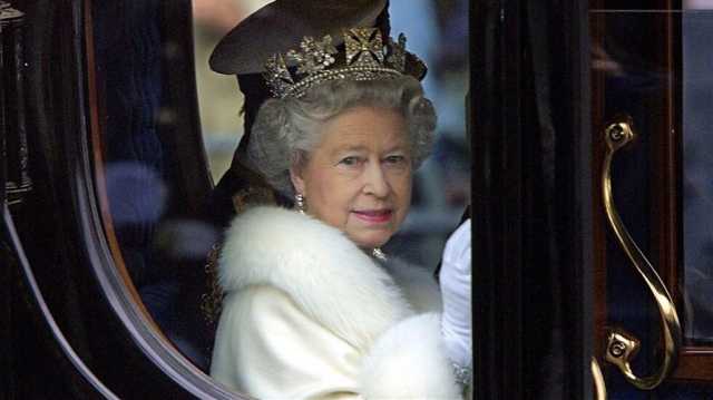 في الذكرى الأولى لوفاتها.. قصر باكنغهام ينشر صورة نادرة لـ الملكة إليزابيث