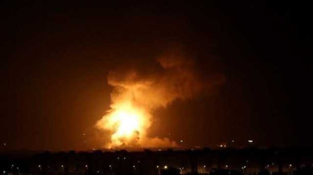 سوريا.. قصف جوي على مواقع بمدينة دير الزور