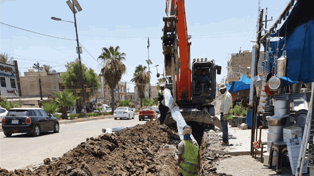 مواطنو أيمن الموصل: رائحة فساد مشاريع المجاري أتعس من أوحالها