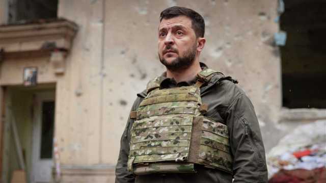 زيلينسكي يعين قائدا جديدا للجيش الأوكراني
