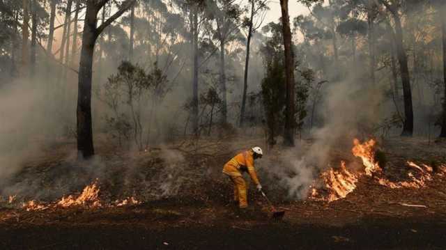 حرائق الغابات تتسع بولاية فيكتوريا الأسترالية وتحذيرات من الأسوأ