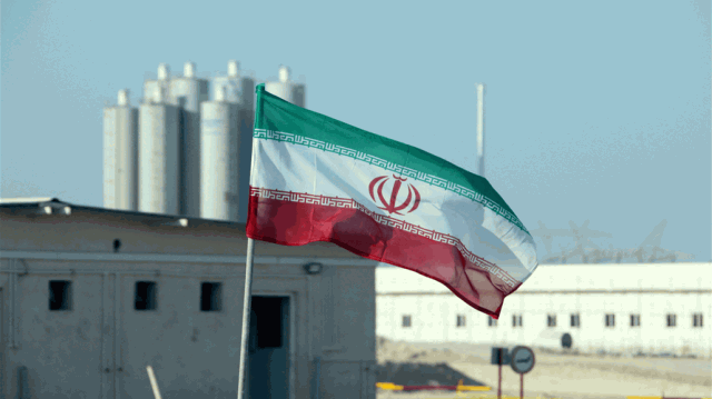تقرير: إيران تقترب من القنبلة النووية وبايدن يخفي الحقيقة