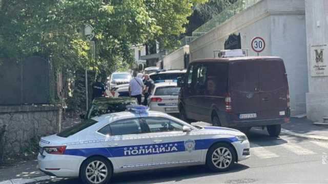 هجوم على السفارة الإسرائيلية في بلغراد (فيديو)