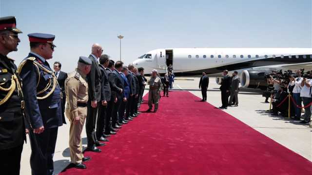مسعود البارزاني يصل بغداد