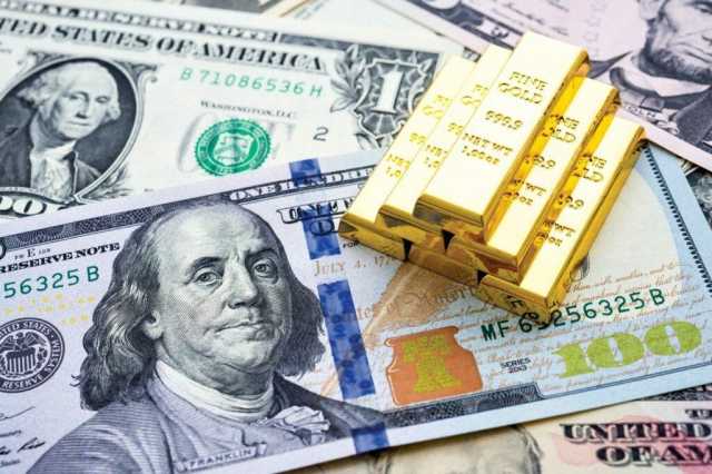 أسعار الذهب تتهاوى مع ارتفاع الدولار لأعلى مستوياته