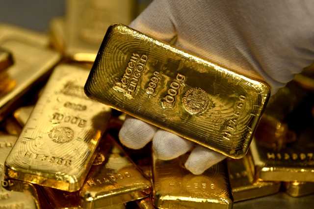الذهب في أدنى مستوياته خلال شهر وسط ترقب للتضخم الأمريكي