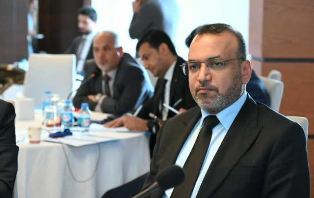 وزير العمل يعلن شمول أسر مخيم هرشم بأربيل بالاعانة الاجتماعية
