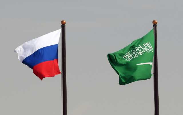 السعودية وروسيا تمددان تخفيضهما لانتاج النفط