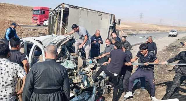 مصرع واصابة 5 مدنيين بحادث سير مروّع بين ديالى والسليمانية.. صور