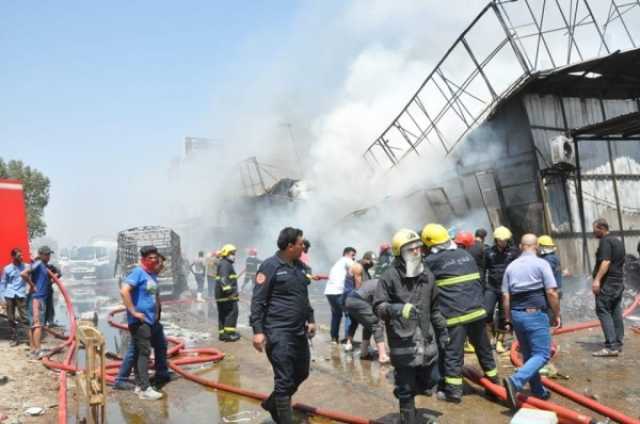 فيديو.. حريق هائل داخل مخازن تجارية في شارع فلسطين ببغداد