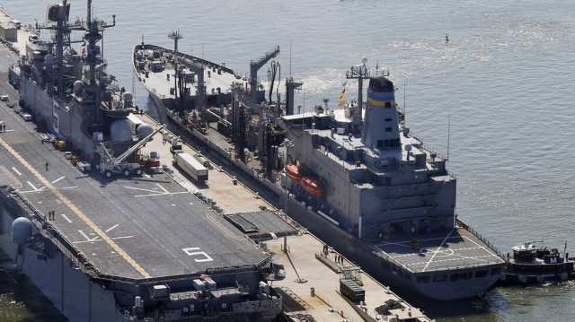 الجيش الأمريكي يعلن إسقاط 3 مسيرات حوثية و7 صواريخ مضادة للسفن