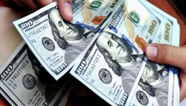 الدولار يواصل التراجع أمام الدينار العراقي في البورصة والصيرفات