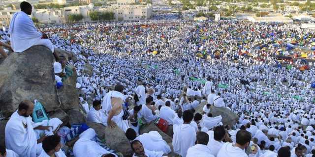 الرابعة خلال 24 ساعة.. وفاة حاجة عراقية من اهالي نينوى على جبل عرفات