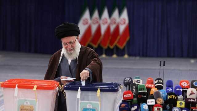 تحقق نتائج مهمة.. خامنئي يحث على المشاركة بالانتخابات الرئاسية الايرانية