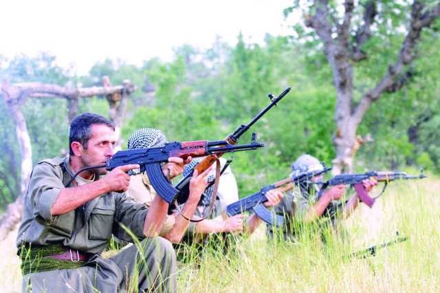 البارتي يساند قرار حظر الأحزاب المقربة من الـ PKK: أطردوهم جميعًا- عاجل