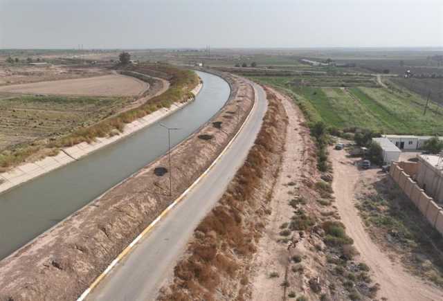 الموارد المائية: إنجاز مخططات والجداول الخاصة بتطوير مقدم سدة سامراء