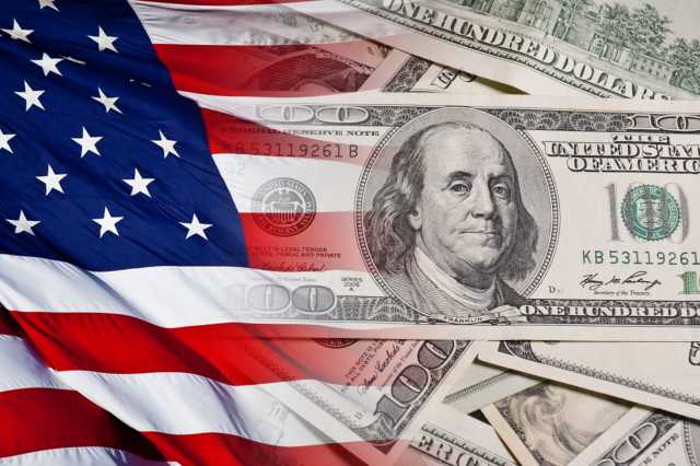 ديون أمريكا تتجاوز 33 تريليون دولار لأول مرة.. ودين كل مواطن يسجل 97 ألف دولار