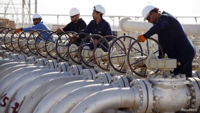 العراق يدخل 3 آبار نفطية جديدة للعمل في هذه المحافظة