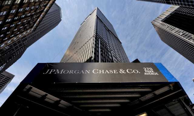 بنك JPMorgan Chase يدعم موظفيه ببرنامج AI من OpenAI