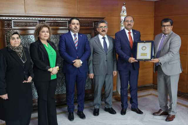 لجنة نيابية عراقية تحبث في تونس آليات العمل في القطاع الجمركي