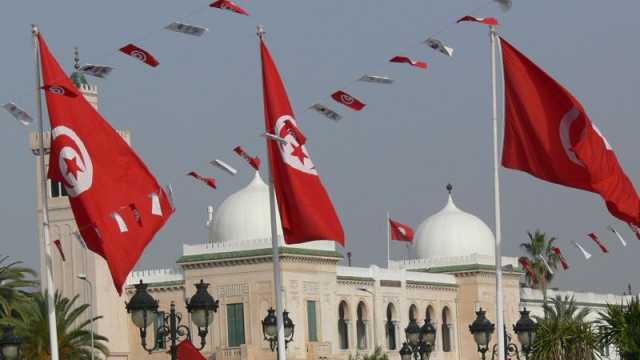تعليق الأنشطة الاحتفالية وتحية العلم الفلسطيني غدا في كافة مدارس في تونس