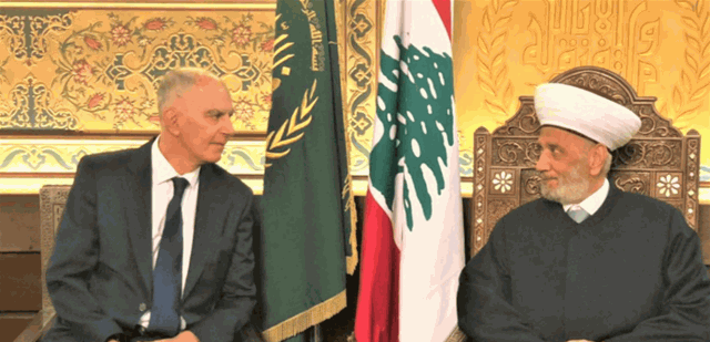 دريان إستقبل السفير ماغرو منوها بجهود فرنسا مع الدول العربية لمساعدة لبنان