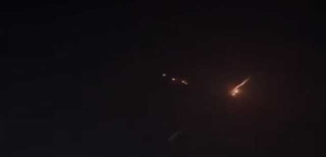 بالفيديو... إطلاق صاروخ أرض - جوّ في جنوب لبنان على طائرات حربيّة إسرائيليّة