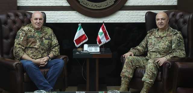 قائد الجيش عرض مع وزير الدفاع الإيطالي التطورات على الحدود الجنوبية