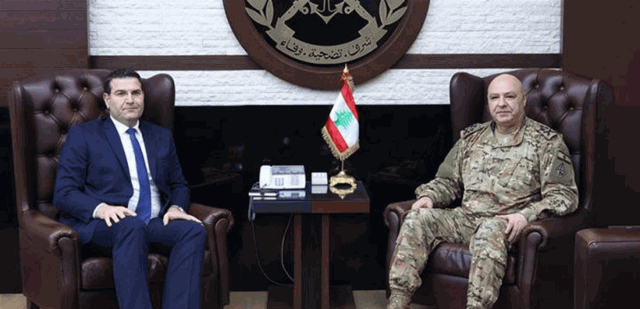 قائد الجيش استقبل وزير الزراعة والقنصل العام لسفارة مصر