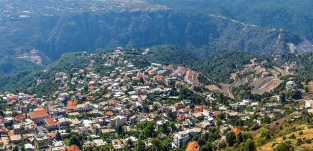 علاقة متوترة في جبل لبنان