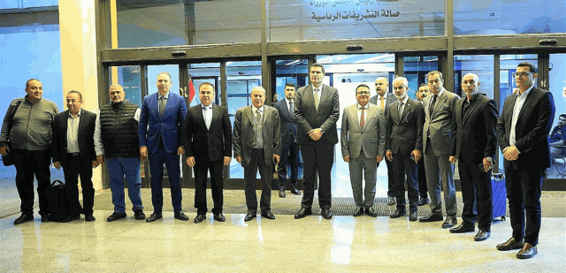 وزير الزراعة وصل إلى العراق للمشاركة في افتتاح المعرض الزراعي الدولي