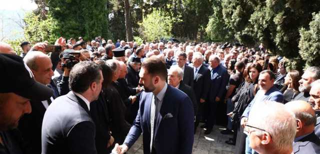 مرجع روحي لفته الحضور: الجبل بألف خير