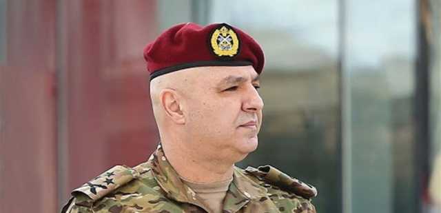 قائد الجيش إلى قطر