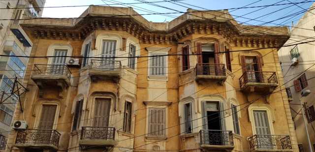 فقدانها يُهدد الهوية اللبنانية.. القصور والأبنية التُراثية إرث منسي مهجور (صور)