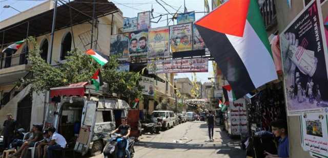 حماس تستعد لمرحلة الإمساك بقرار المخيمات في لبنان وفتح تخشى توريطها