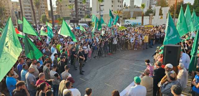 في صيدا.. مشهد لافت خلال حراك لـحماس