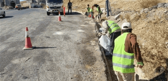 عن تنظيف مجاري المياه.. توضيح من وزارة الاشغال