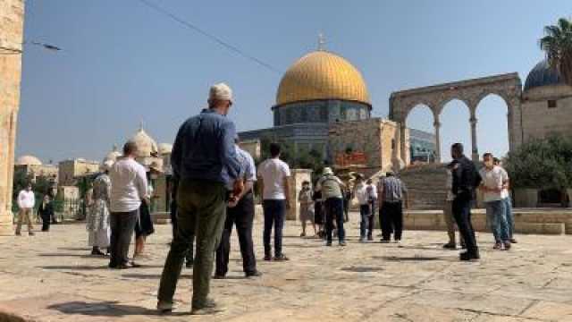 المتطرف يهودا غليك يقود اقتحام المستوطنين للمسجد الأقصى الشريف