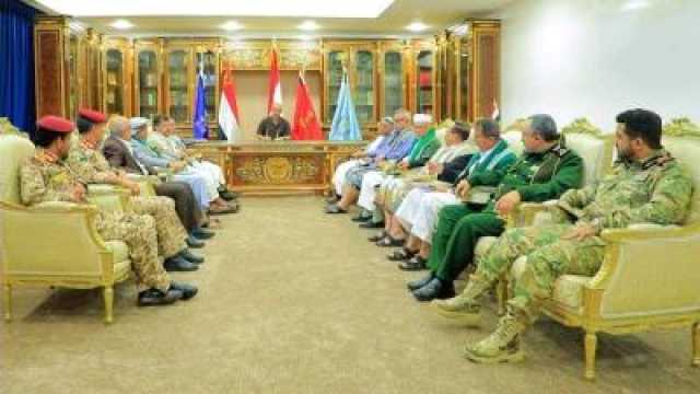 مجلس الدفاع الوطني بصنعاء يقيل حكومة الدكتور عبدالعزيز بن حبتور