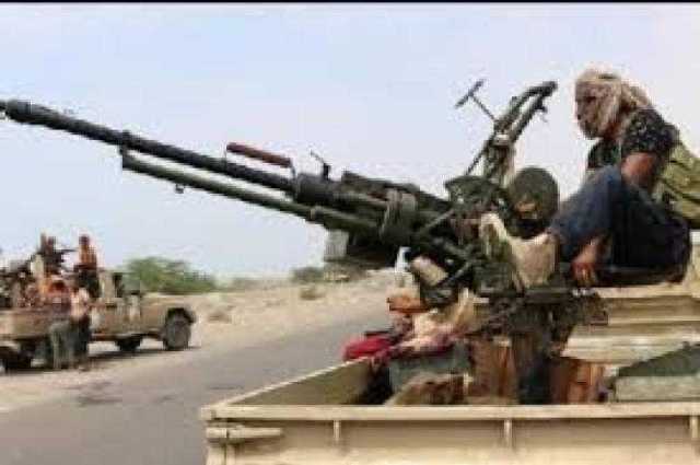 إعلان عسكري للانتقالي بعد فشل عملية السلام في اليمن واندلاع معارك شرسة