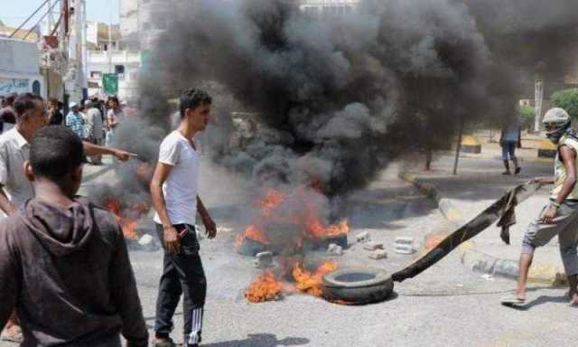 اندلاع مظاهرات غاضبة في عدن
