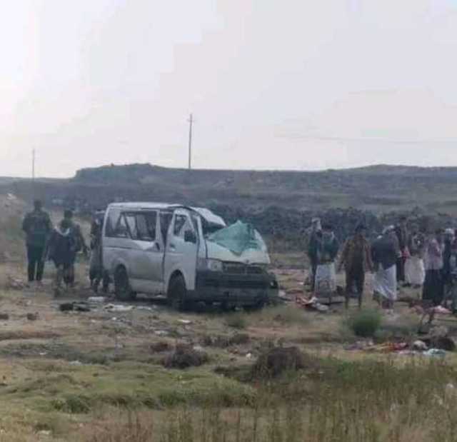 فاجعة تهز اليمن ..وفاة وإصابة 17 طالب جامعي أثناء عودتهم من ذمار إلى تعز في حادث مروع