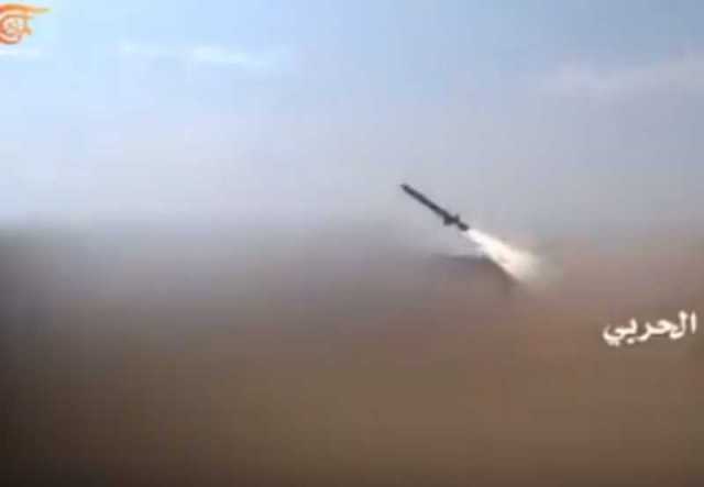 تنشر للمرة الأولى.. جماعة الحوثي تزعم امتلاكها صواريخ تتجاوز أقوى الرادارات بالعالم