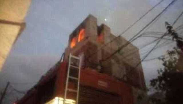 اندلاع حريق في مبنى من ثلاثة طوابق بأمانة العاصمة صنعاء