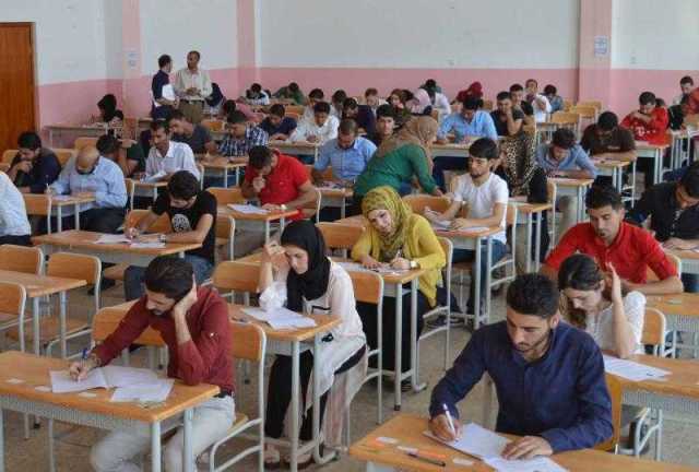 98 ألف طالب بالثانوية العامة يؤدون امتحان مادة الديناميكا اليوم
