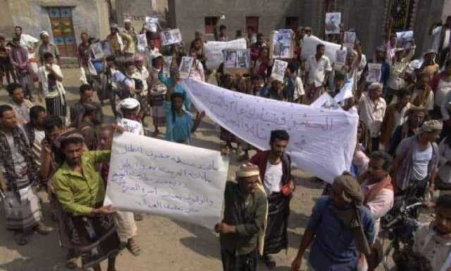 احتجاجات في لحج تنديداً بالانفلات الأمني