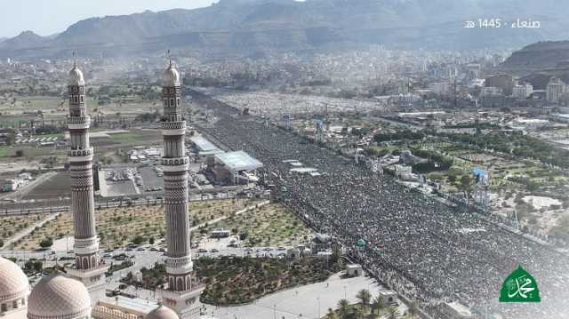 حشود مليونية في صنعاء للإحتفاء بالمولد النبوي