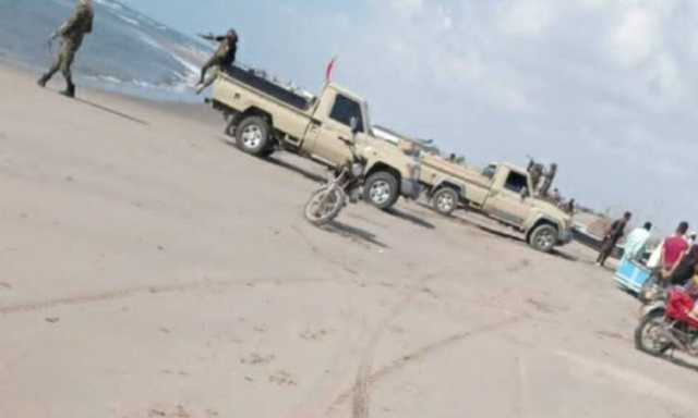 الإمارات تواصل استنفارها عسكرياً في سواحل أبين