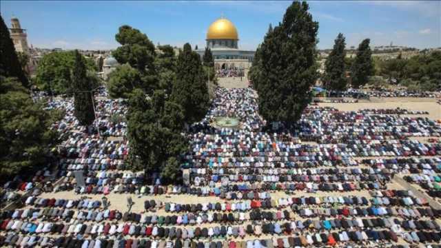50 ألف مصل أدوا صلاة الجمعة في رحاب المسجد الأقصى